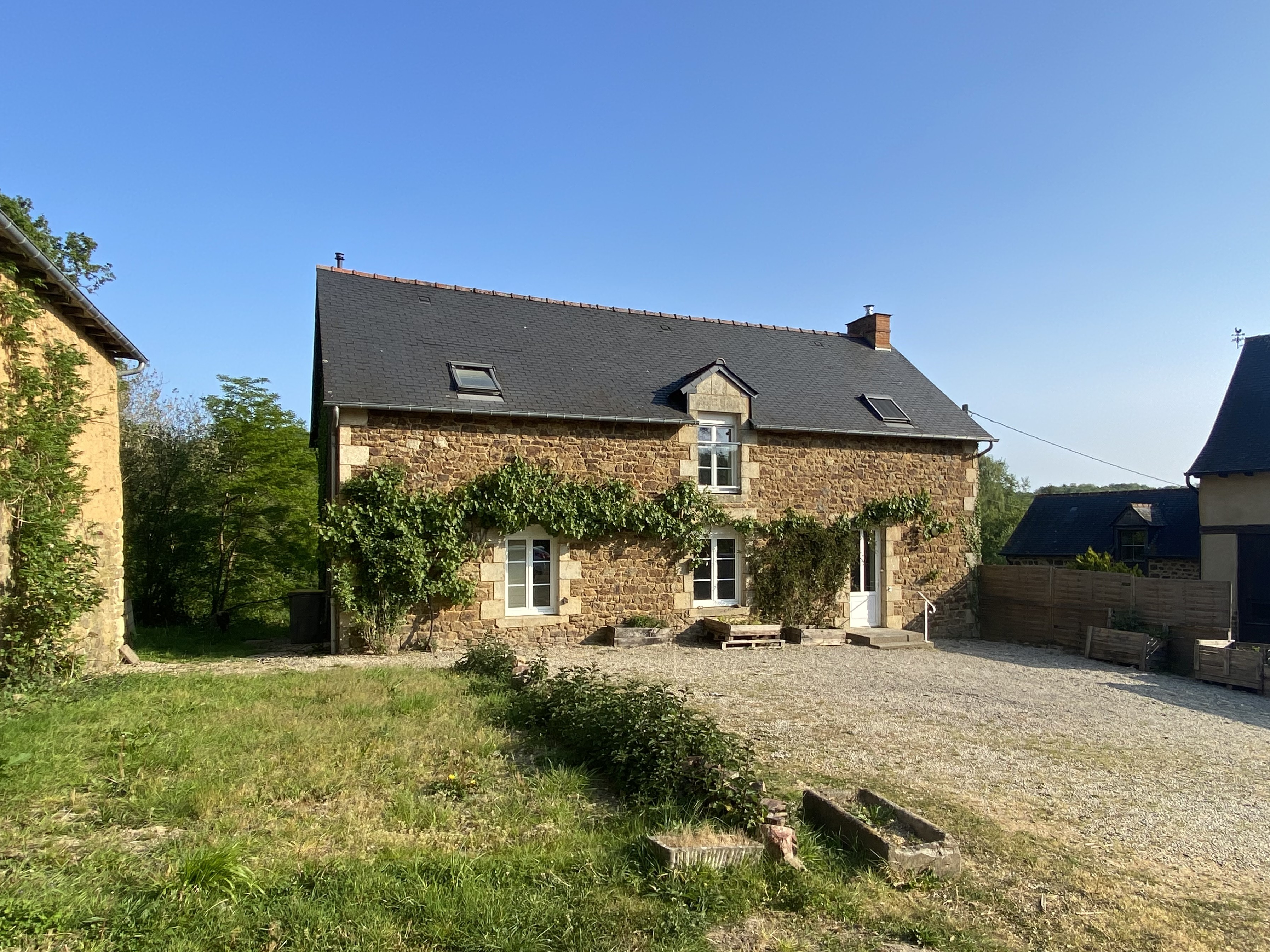 A LOUER - Maison T5 - 120 m² - MEDREAC